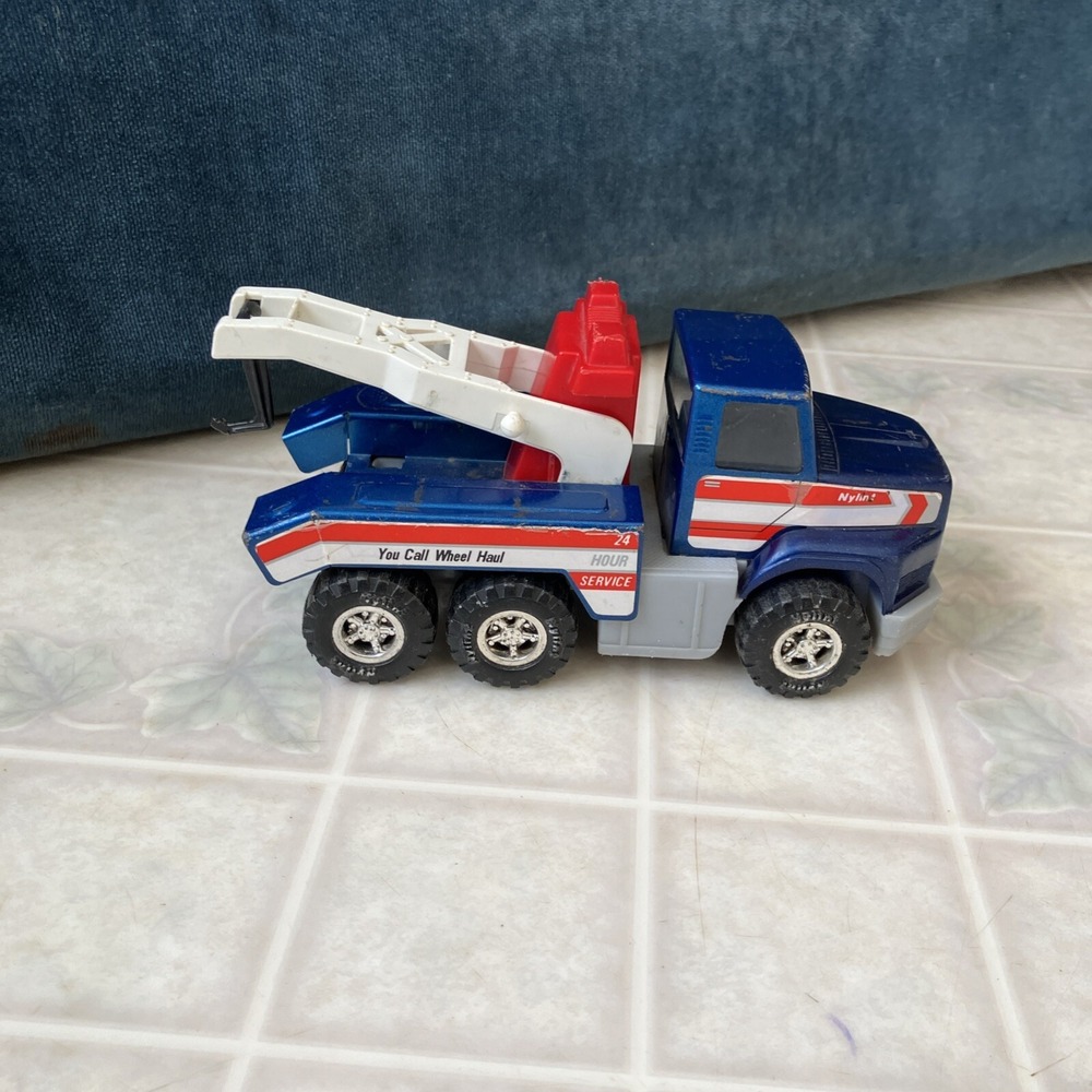 Vintage 1989‎ Nylint Tow Truck "You Call Wheel Haul" Plastic Movable Tow Arm